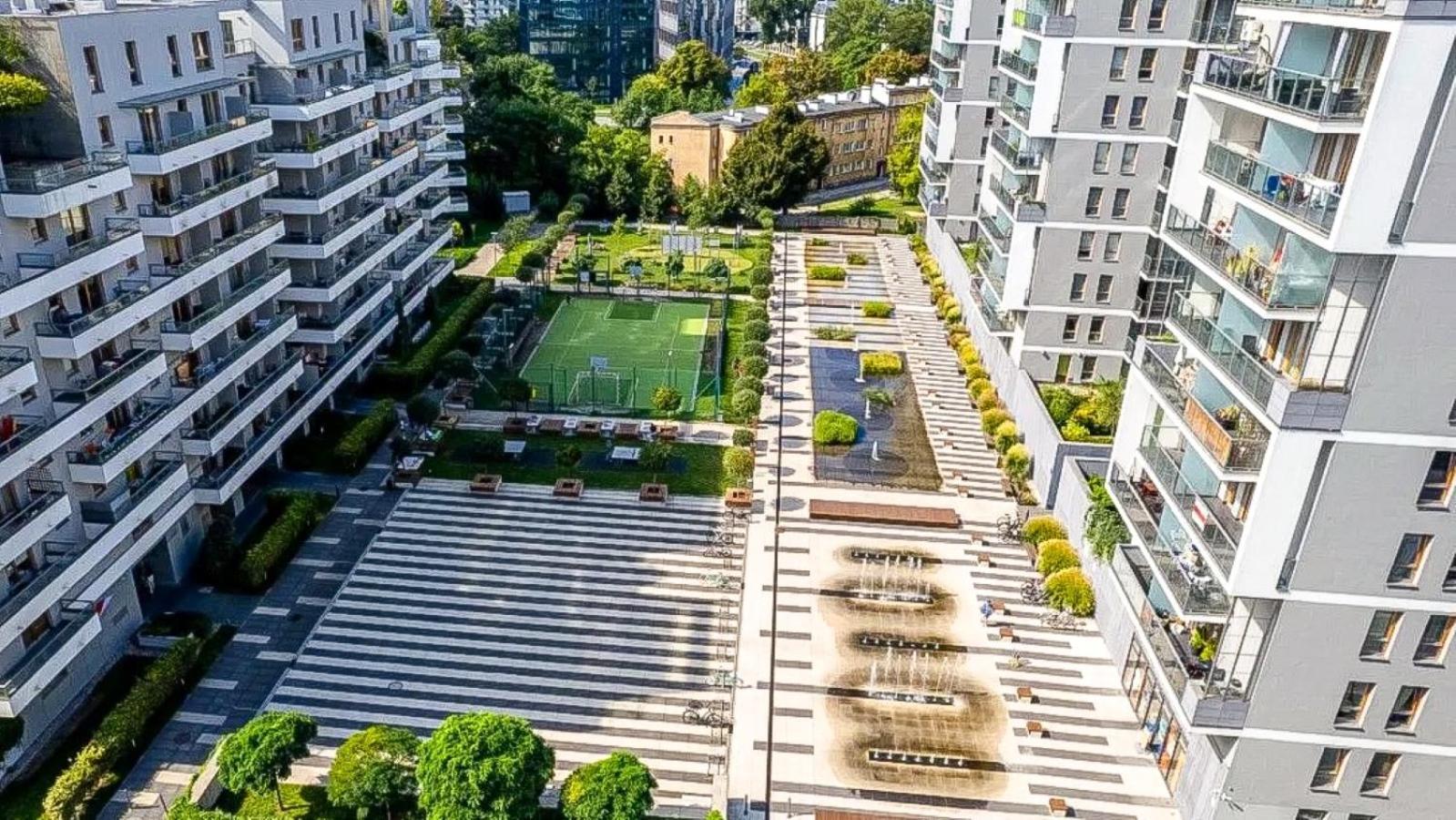 Nowoczesny Apartament - Blisko Centrum Warsaw Exterior photo